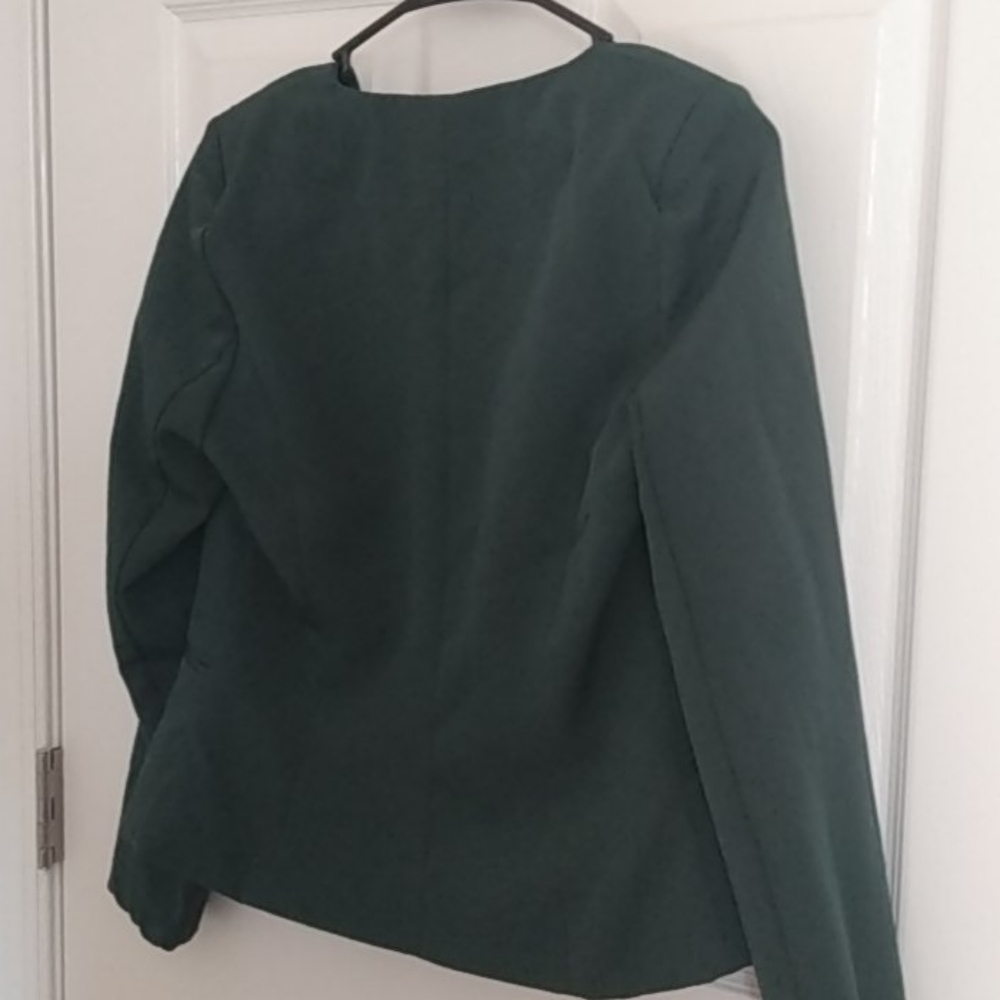 Scalloped Blazer - Picture 5 of 5